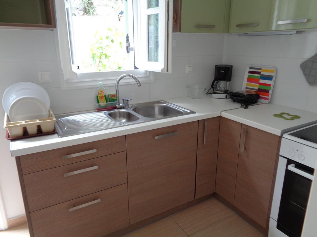 Green View Apartments Áyios Nikítas Екстериор снимка