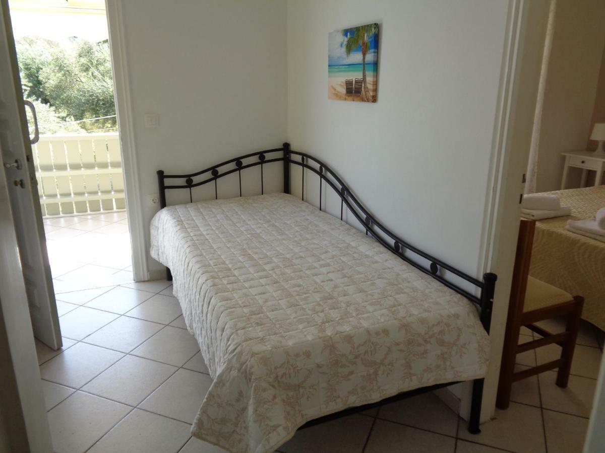 Green View Apartments Áyios Nikítas Екстериор снимка