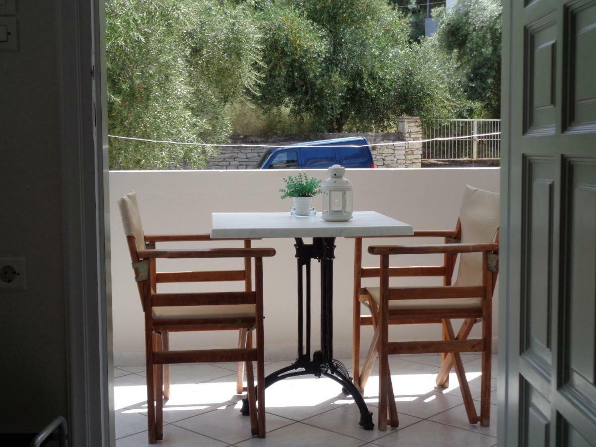 Green View Apartments Áyios Nikítas Екстериор снимка